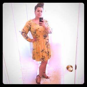 Old Navy boho chic Mustard Midi dress.